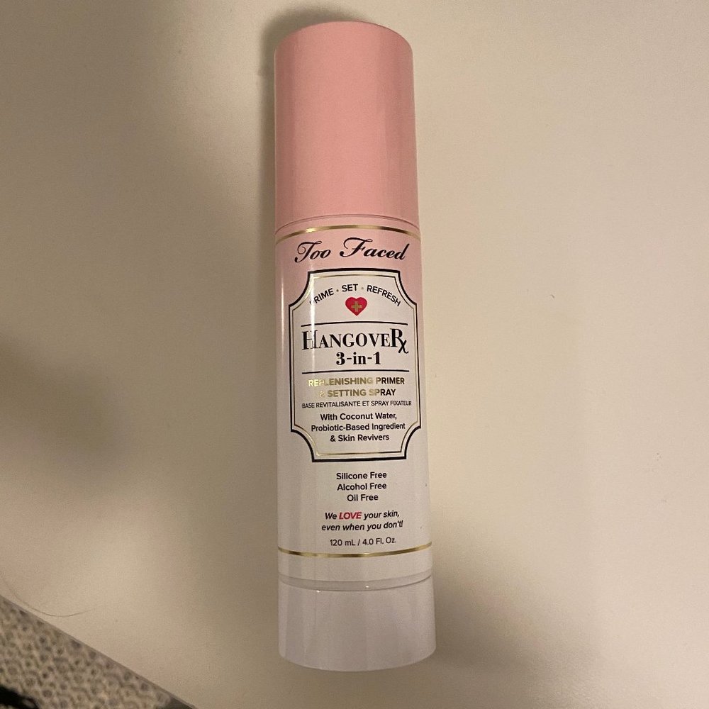 TOO FACED Hangover 3-in-1Primer & Setting